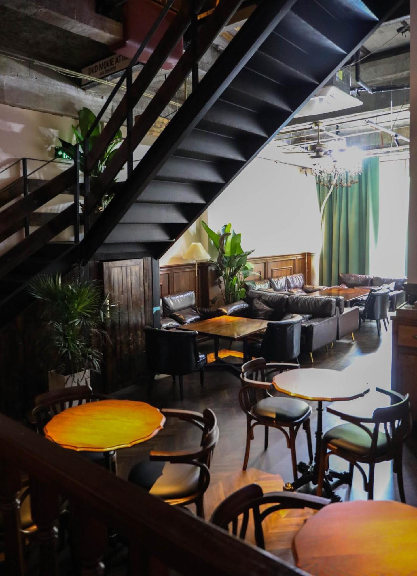 Sonderia Lazybones Hostel- Wenshu Temple Side, Chill Hostel With All-Day Brunch, Travel Agency In English & Local Bar Vibes Chengdu Exterior photo
